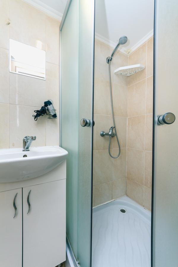 Small Room Near Independence Square Kiev Exterior foto